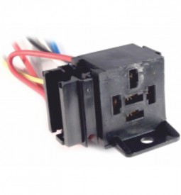 Fichas Y Portafusibles/ FICHA MINI RELAY CON FIJACION Y PORTAFUSIBLE AEREO ENCASTRABLE / Maromec un Aliado para tu Comercio